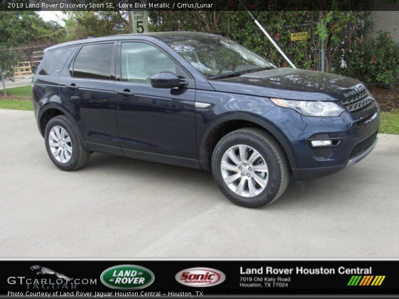 Loire Blue Metallic / Cirrus/Lunar 2019 Land Rover Discovery Sport SE