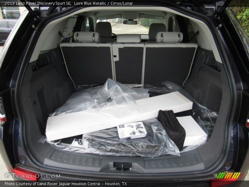  2019 Discovery Sport SE Trunk