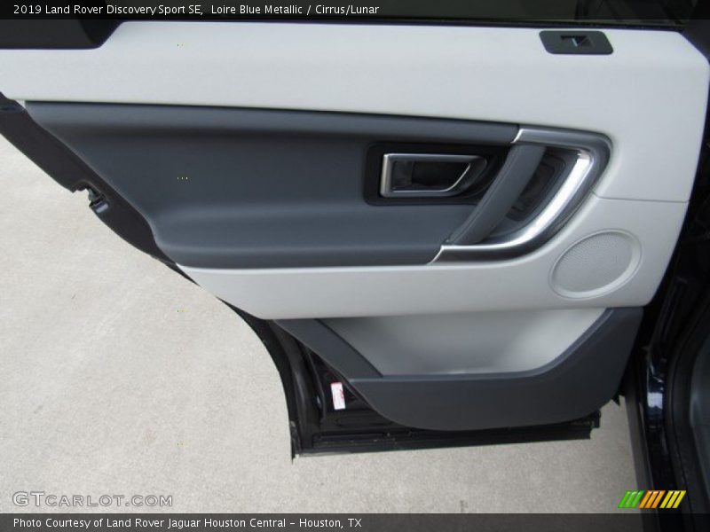 Door Panel of 2019 Discovery Sport SE