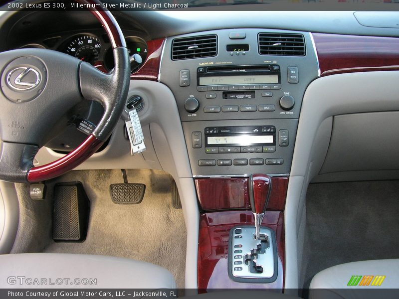 Millennium Silver Metallic / Light Charcoal 2002 Lexus ES 300