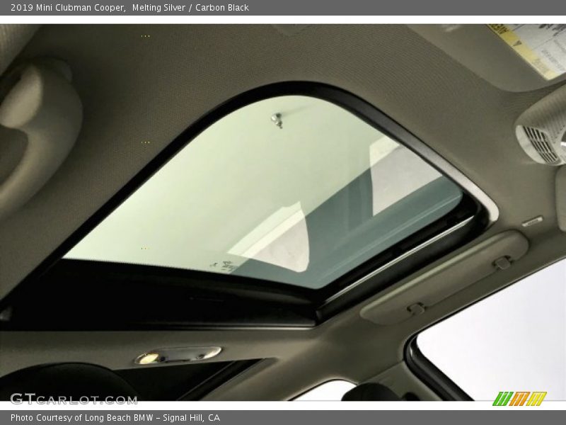 Melting Silver / Carbon Black 2019 Mini Clubman Cooper