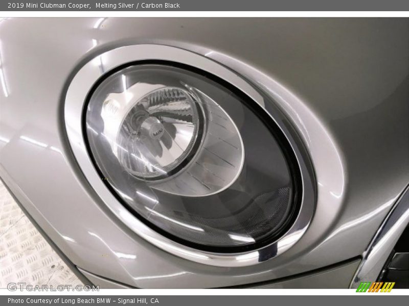 Melting Silver / Carbon Black 2019 Mini Clubman Cooper