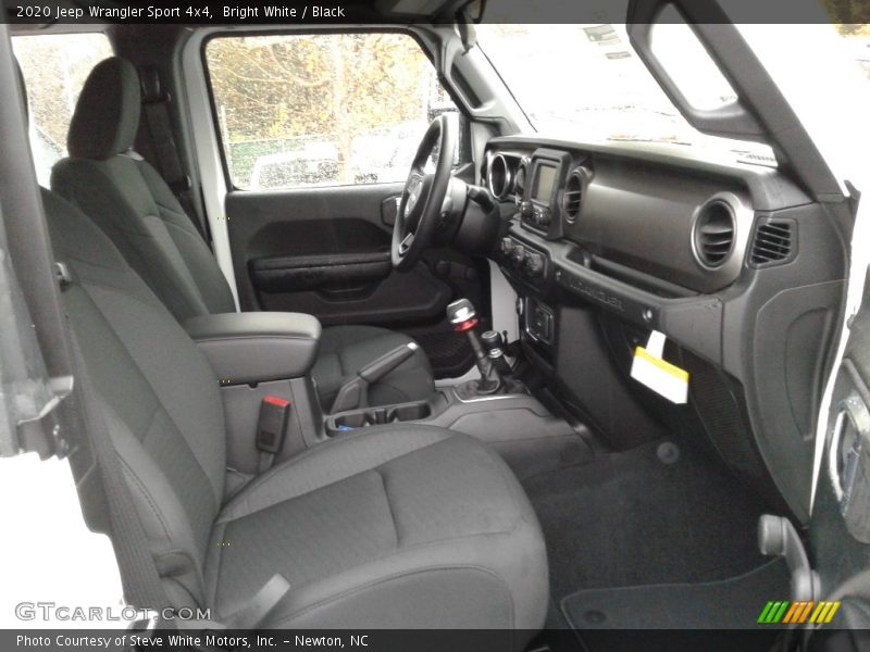 Bright White / Black 2020 Jeep Wrangler Sport 4x4