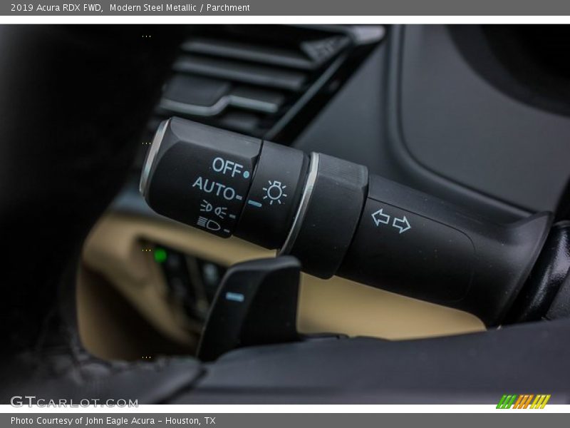 Modern Steel Metallic / Parchment 2019 Acura RDX FWD