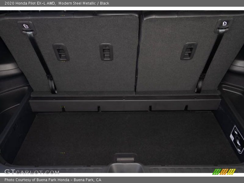 Modern Steel Metallic / Black 2020 Honda Pilot EX-L AWD