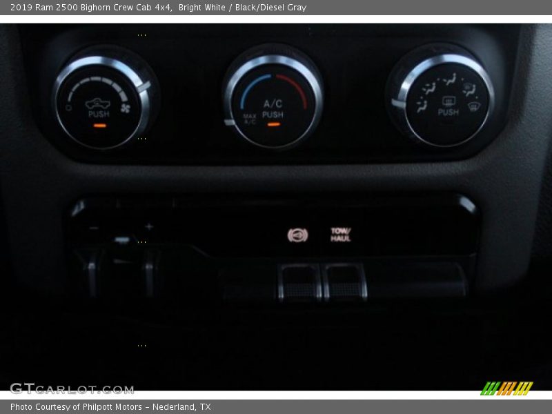 Bright White / Black/Diesel Gray 2019 Ram 2500 Bighorn Crew Cab 4x4