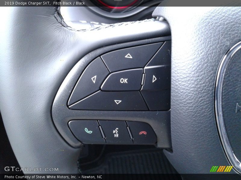 Pitch Black / Black 2019 Dodge Charger SXT