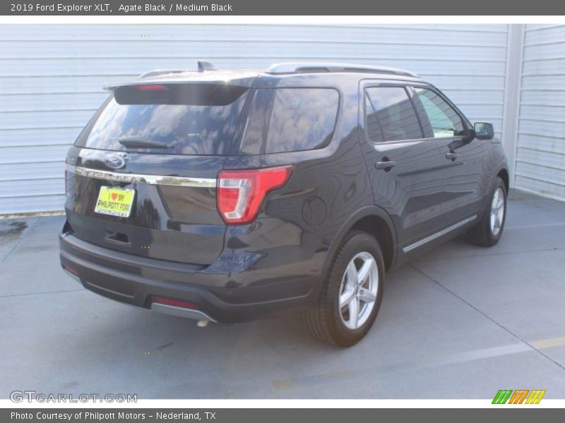 Agate Black / Medium Black 2019 Ford Explorer XLT