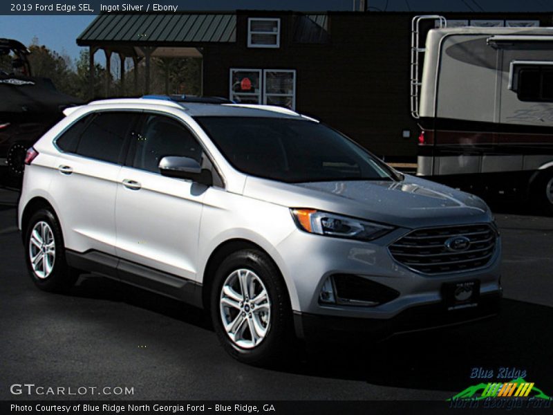 Ingot Silver / Ebony 2019 Ford Edge SEL