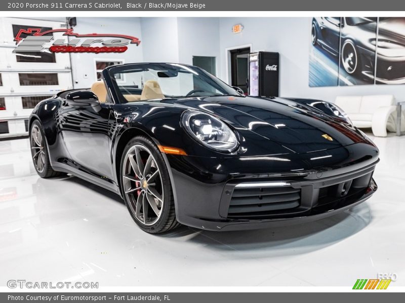 Black / Black/Mojave Beige 2020 Porsche 911 Carrera S Cabriolet