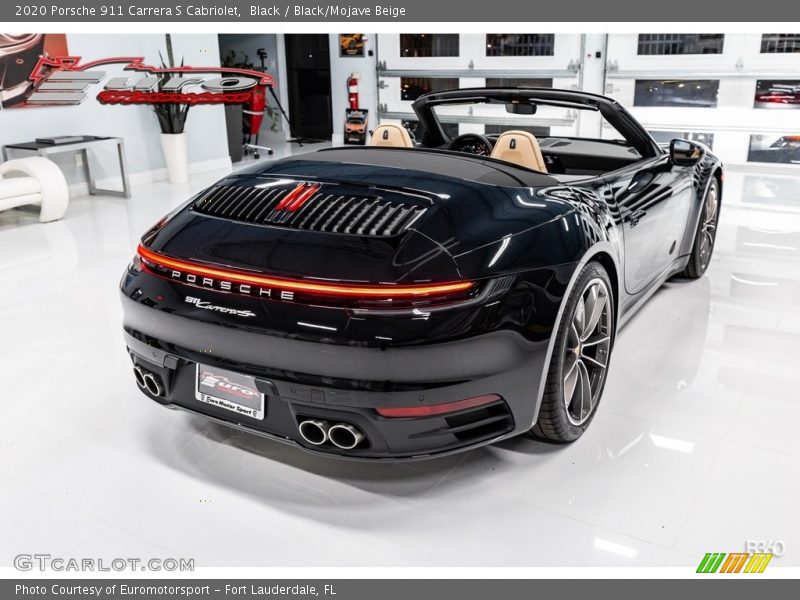 Black / Black/Mojave Beige 2020 Porsche 911 Carrera S Cabriolet