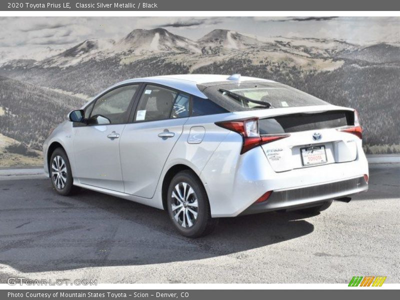 Classic Silver Metallic / Black 2020 Toyota Prius LE