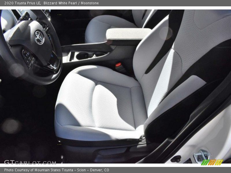Blizzard White Pearl / Moonstone 2020 Toyota Prius LE