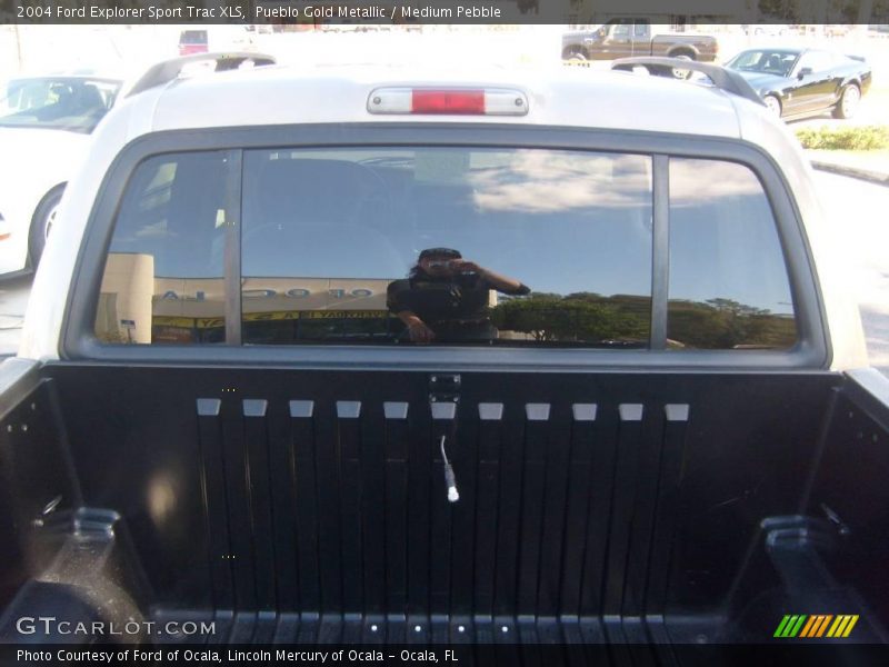 Pueblo Gold Metallic / Medium Pebble 2004 Ford Explorer Sport Trac XLS