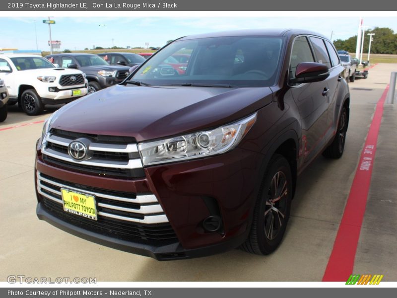Ooh La La Rouge Mica / Black 2019 Toyota Highlander LE