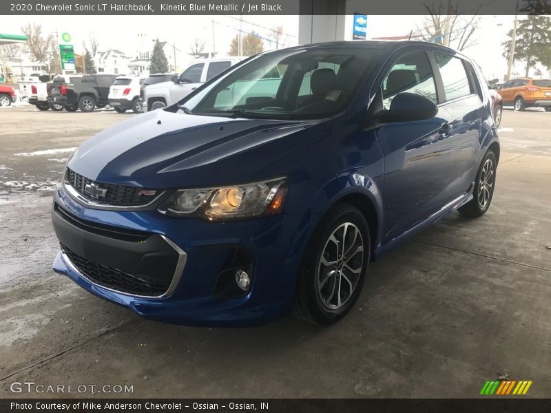 Kinetic Blue Metallic / Jet Black 2020 Chevrolet Sonic LT Hatchback