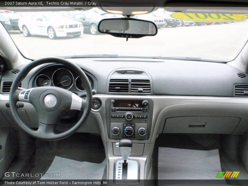 Techno Gray Metallic / Gray 2007 Saturn Aura XE