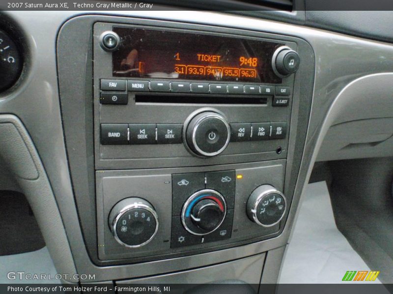 Techno Gray Metallic / Gray 2007 Saturn Aura XE