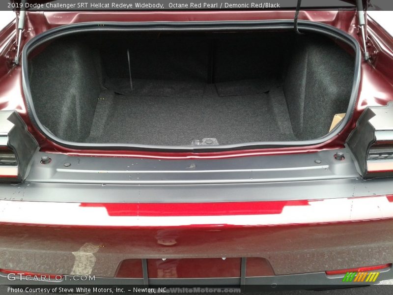  2019 Challenger SRT Hellcat Redeye Widebody Trunk