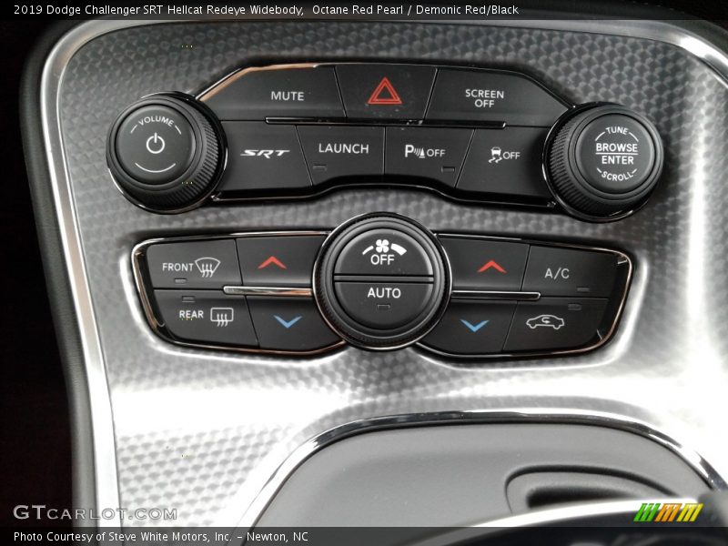 Controls of 2019 Challenger SRT Hellcat Redeye Widebody