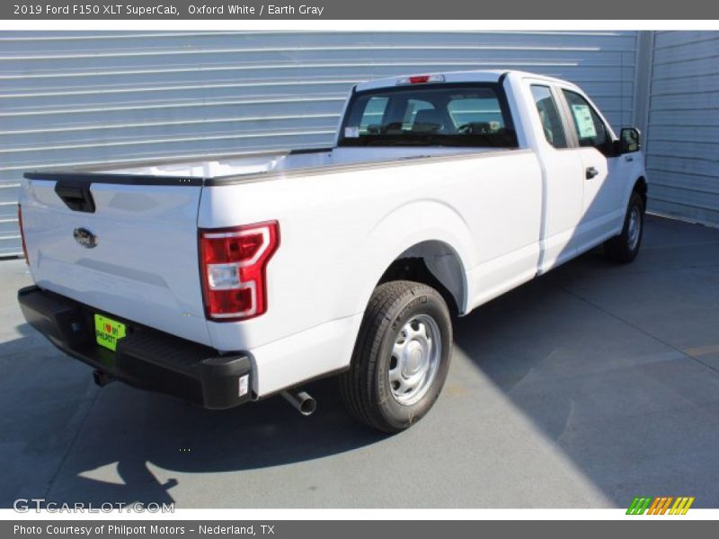 Oxford White / Earth Gray 2019 Ford F150 XLT SuperCab