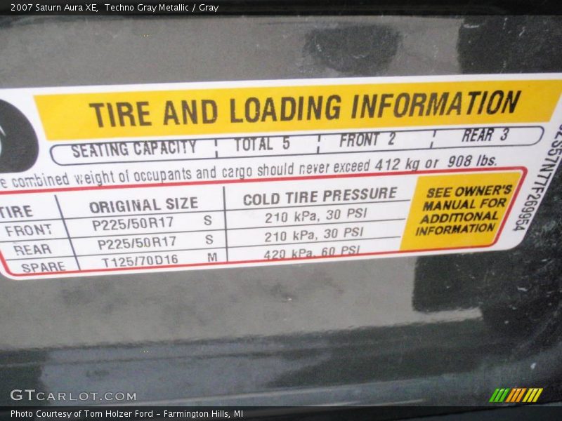 Techno Gray Metallic / Gray 2007 Saturn Aura XE