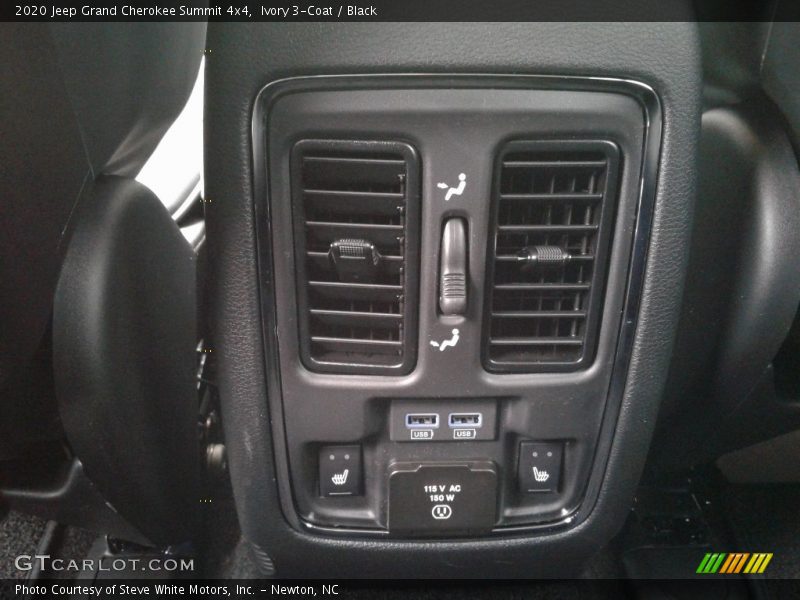 Ivory 3-Coat / Black 2020 Jeep Grand Cherokee Summit 4x4