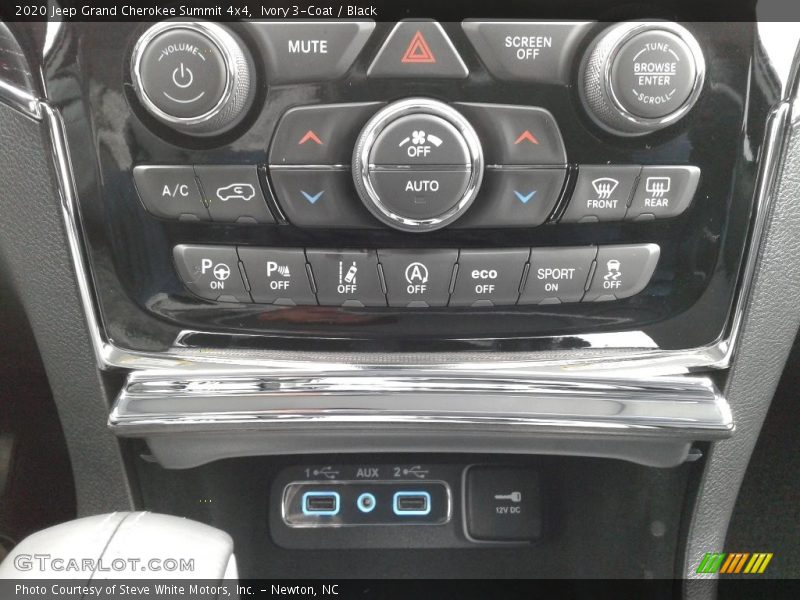 Ivory 3-Coat / Black 2020 Jeep Grand Cherokee Summit 4x4