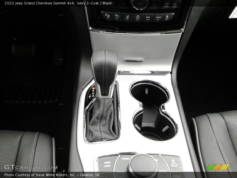 Ivory 3-Coat / Black 2020 Jeep Grand Cherokee Summit 4x4