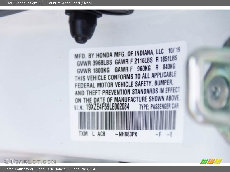 Platinum White Pearl / Ivory 2020 Honda Insight EX
