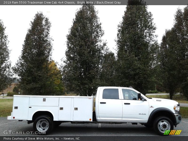 Bright White / Black/Diesel Gray 2019 Ram 5500 Tradesman Crew Cab 4x4 Chassis