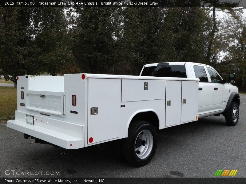 Bright White / Black/Diesel Gray 2019 Ram 5500 Tradesman Crew Cab 4x4 Chassis