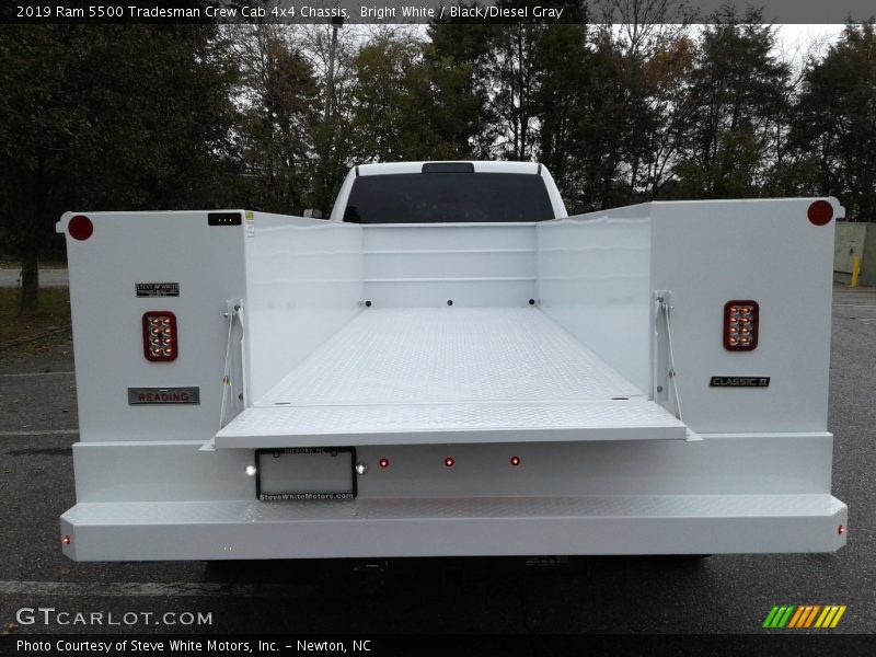 Bright White / Black/Diesel Gray 2019 Ram 5500 Tradesman Crew Cab 4x4 Chassis