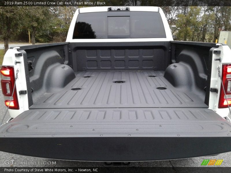 Pearl White / Black 2019 Ram 2500 Limited Crew Cab 4x4