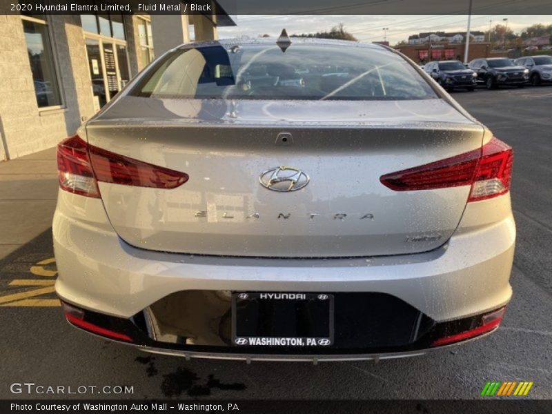 Fluid Metal / Black 2020 Hyundai Elantra Limited