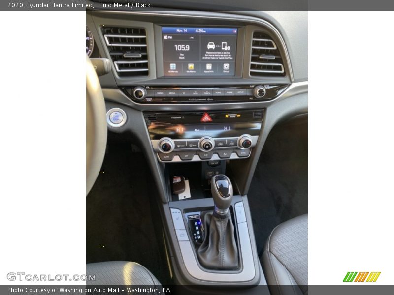 Fluid Metal / Black 2020 Hyundai Elantra Limited