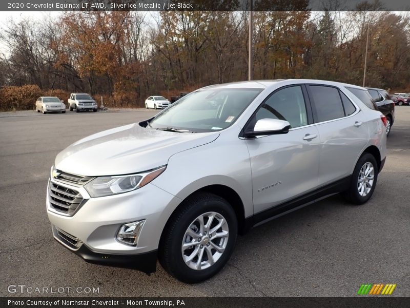 Front 3/4 View of 2020 Equinox LT AWD
