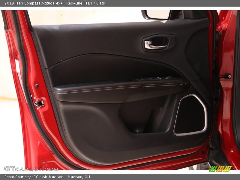 Red-Line Pearl / Black 2019 Jeep Compass Altitude 4x4