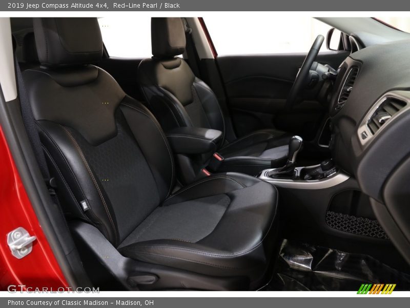 Red-Line Pearl / Black 2019 Jeep Compass Altitude 4x4