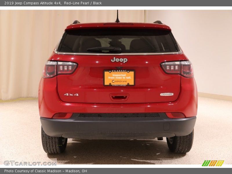 Red-Line Pearl / Black 2019 Jeep Compass Altitude 4x4