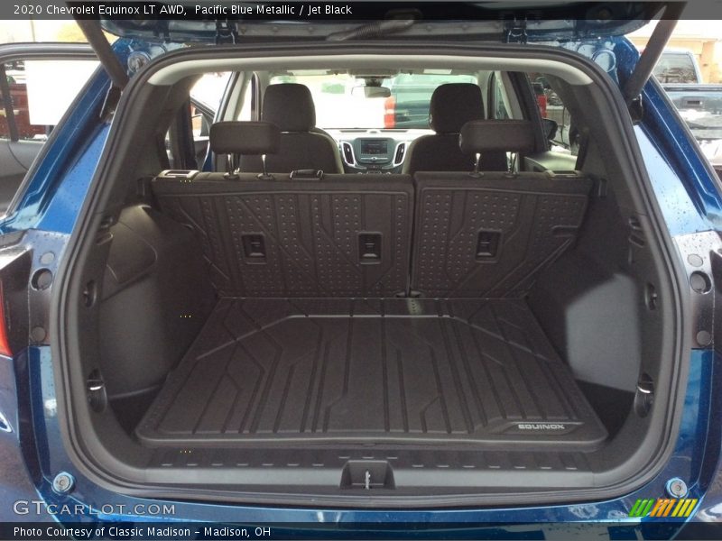 Pacific Blue Metallic / Jet Black 2020 Chevrolet Equinox LT AWD