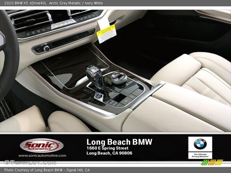 Arctic Grey Metallic / Ivory White 2020 BMW X5 xDrive40i