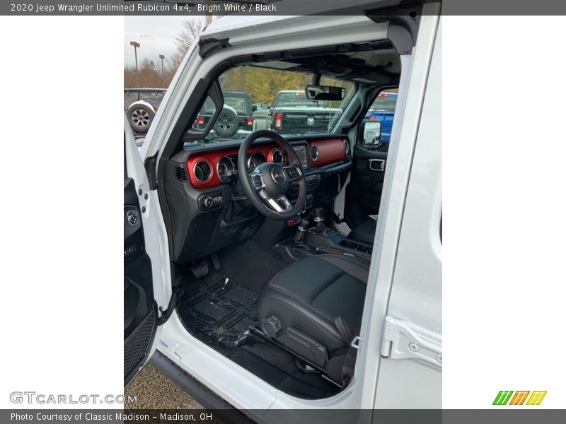Bright White / Black 2020 Jeep Wrangler Unlimited Rubicon 4x4