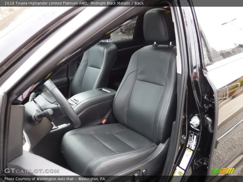 Midnight Black Metallic / Black 2019 Toyota Highlander Limited Platinum AWD