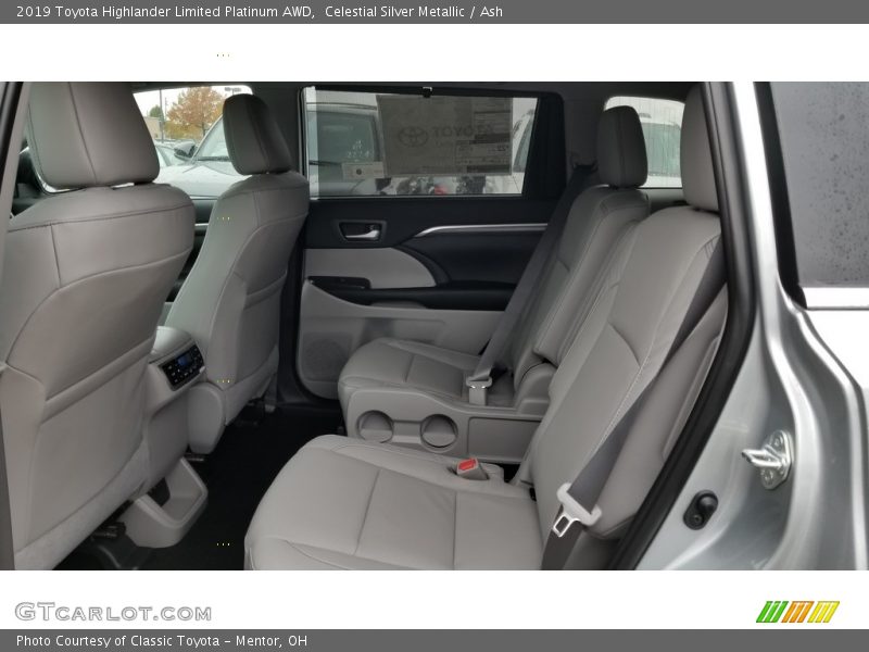 Celestial Silver Metallic / Ash 2019 Toyota Highlander Limited Platinum AWD