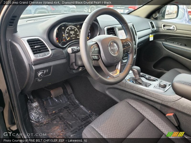  2020 Grand Cherokee Upland 4x4 Black Interior