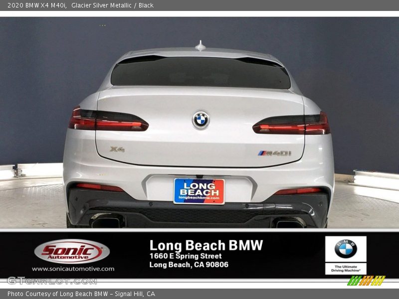 Glacier Silver Metallic / Black 2020 BMW X4 M40i