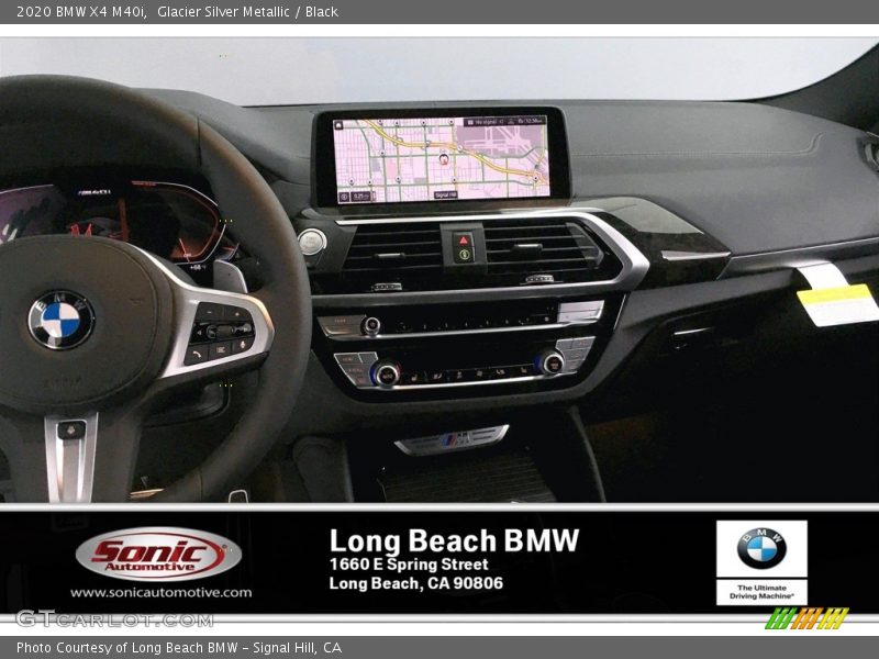 Glacier Silver Metallic / Black 2020 BMW X4 M40i