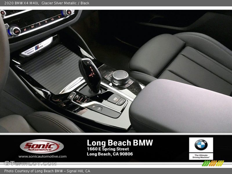 Glacier Silver Metallic / Black 2020 BMW X4 M40i