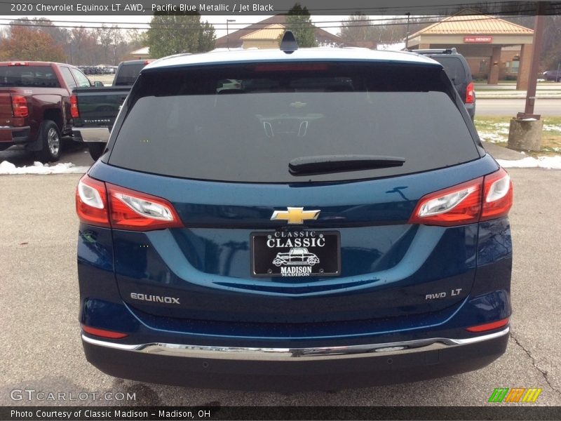 Pacific Blue Metallic / Jet Black 2020 Chevrolet Equinox LT AWD